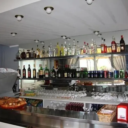 Esperia Beach Hotel