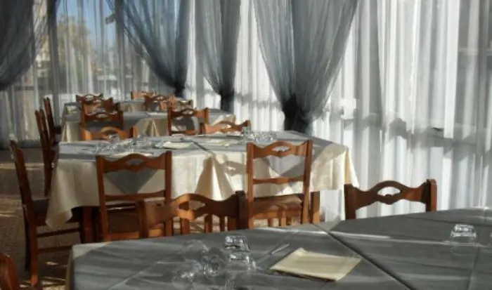Esperia Beach 3*